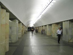Вестибюль станции метро Китай-город (Калужско-Рижская линия)