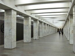 Центральный зал станции метро Владыкино