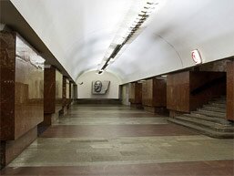 Центральный зал станции метро Площадь Ильича